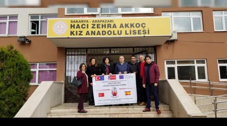 Hac Zehra Akko Kz Anadolu Lisesinden Proje Baars