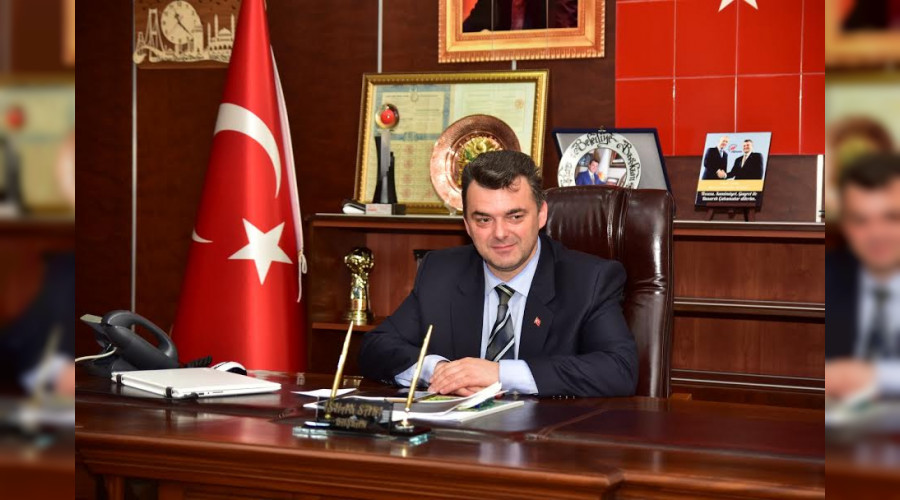 Karasu Belediyesi Ekipleri Tarafından 'Önce Yaya' Görselleri Çiziliyor