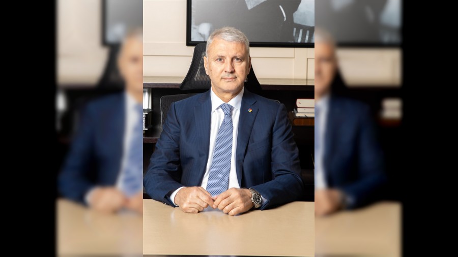 Bakan Altu'dan 15 Temmuz Demokrasi ve Milli Birlik Gn Mesaj