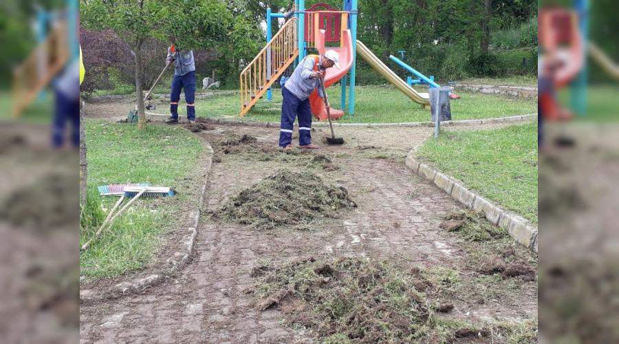Karasu'da Temizlik Çalışmaları Tam Gaz Devam Ediyor