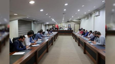 AK Parti davasn gelecee genler tayacak