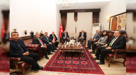 Ktahya Valisi Toraman'dan Vali Nayir'e Ziyaret