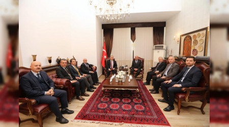 evre ve ehircilik Bakan Yardmcs Demirta'tan Vali Nayir'e Ziyaret