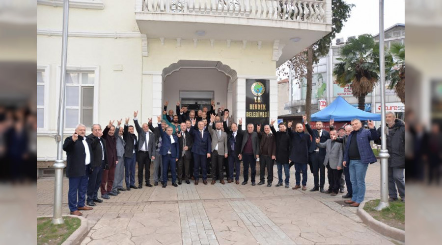 MHP L BAKANI AKAR: HENDEK'N YANINDAYIZ