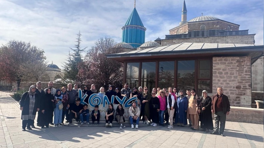 Gnl Elileri Derneinden Konyaya 'Maneviyat' dolu kltr turu