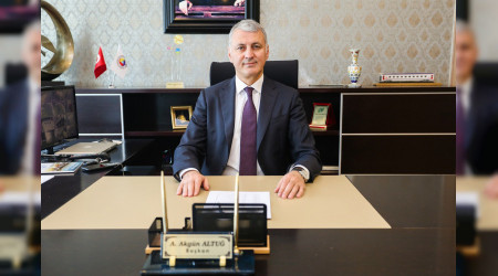 Kadim bir medeniyetin mensuplaryz, gururluyuz