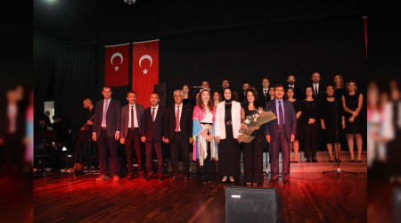 retmenler Korosundan Muhteem Konser