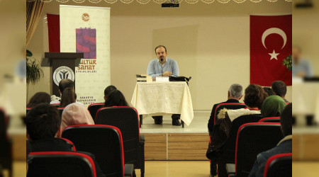 Mehmet Akif'i bilmek Safahat' anlamaktan geer
