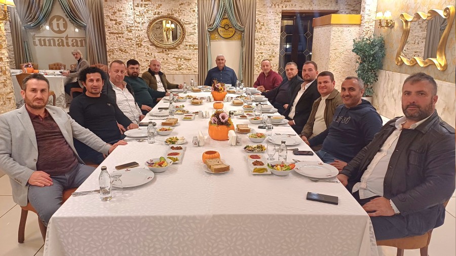 SAHMDER'in Yeni Ynetimi ilk Toplantsn gerekletirdi