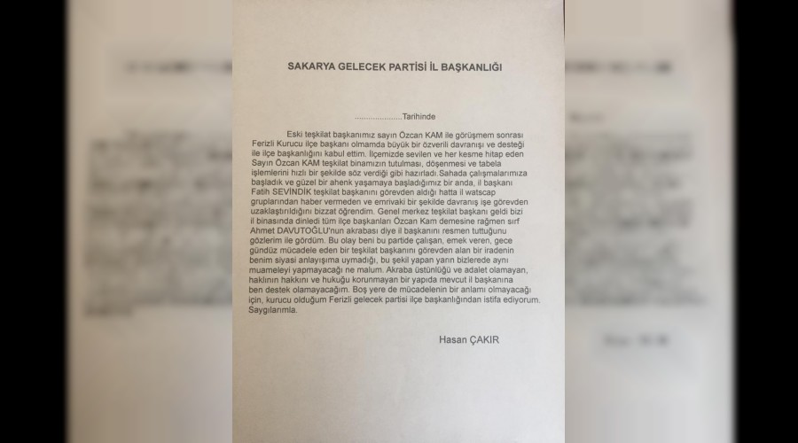 Sakarya Gelecek Partisi'nde stifa depreme