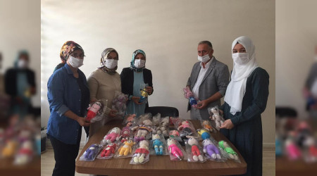 Azerbaycanl ocuklara Manevi Yardm