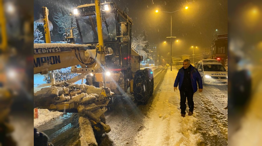 BAKAN BABAOLUNDAN YOUN KAR MESAS