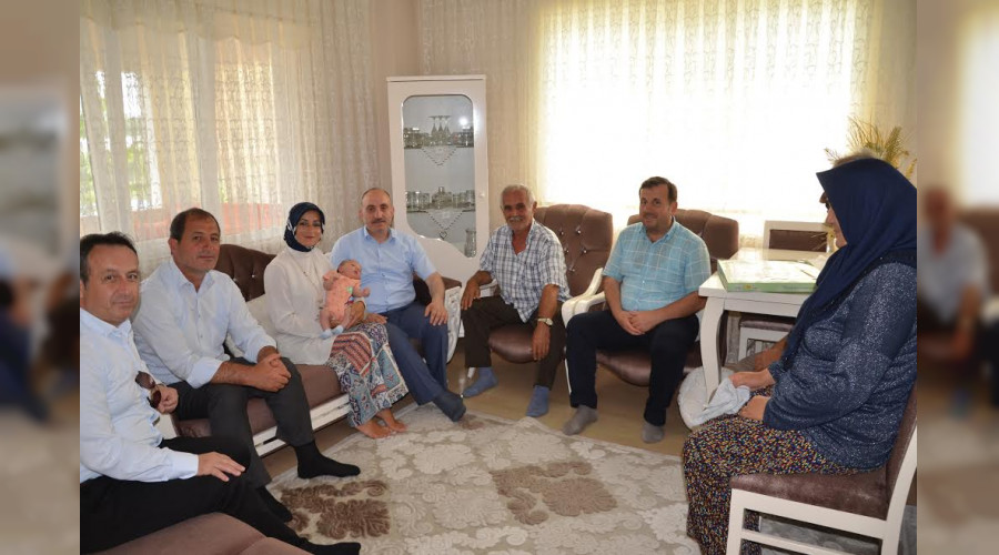 BA�KAN KILI�'TAN ?HO�GELD�N BEBEK' Z�YARETLER�