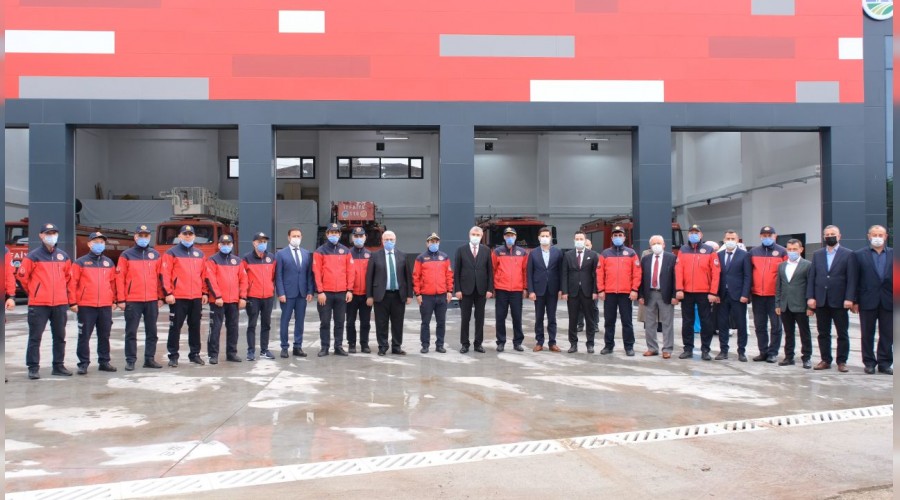 Ba�kan Y�ce, yap�m� tamamlanan Hendek �tfaiye Hizmet Binas��n� ziyaret etti