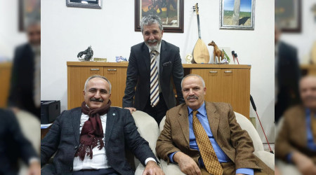 Sakaryal gnl elisi  eski dostlaryla bulutu