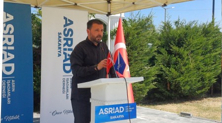 ASRAD Sakaryadan aile bulumas; Elit Gardenda dzenlenen kahvalt programnda eler ve ocuklar bir araya geldi