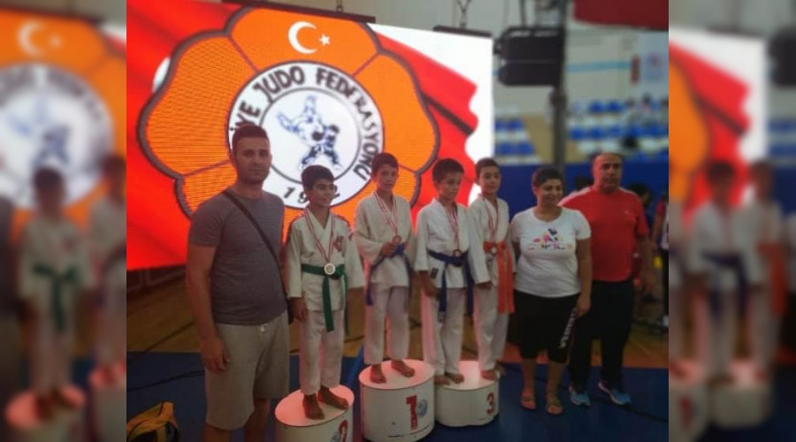 Judocular Antalya'dan Mutlu D�nd�