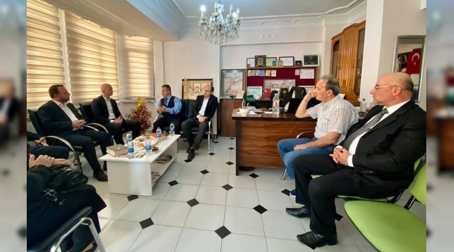 Serbes Ba��ms�z T�rkiye Partisi�ni ziyaret etti