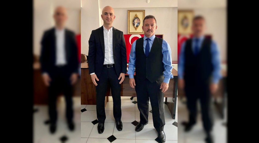 Serbes Ba��ms�z T�rkiye Partisi�ni ziyaret etti