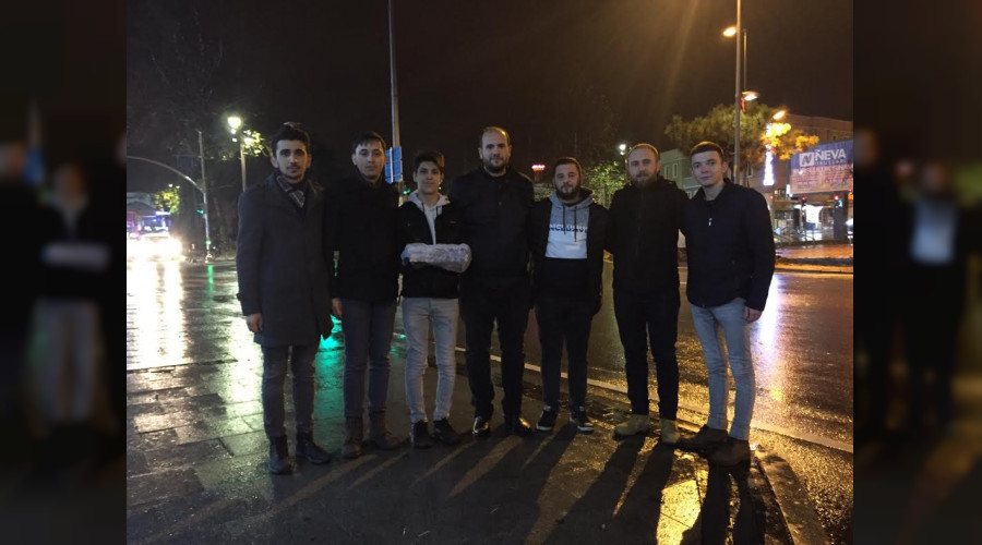 AK GENLK GREV BAINDA OLANLARI UNUTMADI