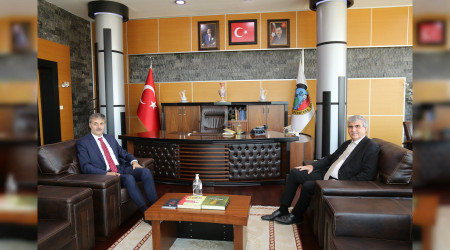 Bakan Yce Alemdar'a Misafir Oldu