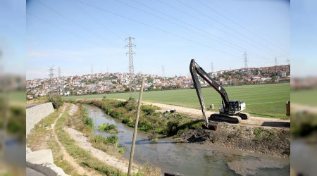Çark Deresi'nde yoğun temizlik çalışması