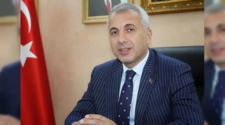 CUMHUR�YET�M�Z�N 96.YA�I KUTLU OLSUN