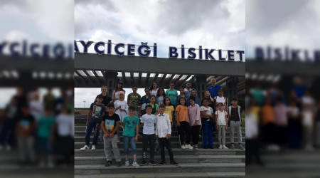 Güvenli sürüşler Ayçiçeği Bisiklet Vadisi'nde