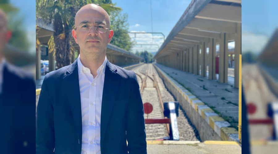 Serbes: Ada Tren seferleri Gar�dan yap�lmal�