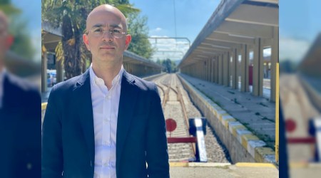 Serbes: Ada Tren seferleri Gar�dan yap�lmal�