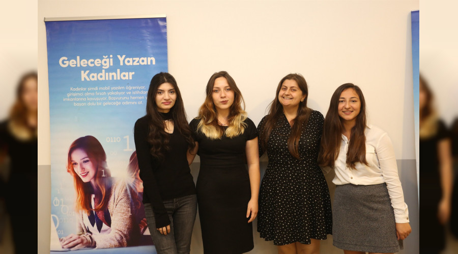 Gelecei Yazan Kadnlar Projesi'ne Sakarya damgas