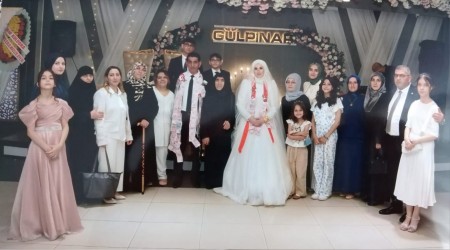  ve siyaset dnyas Memiolularn grkemli dnnde bir araya geldi