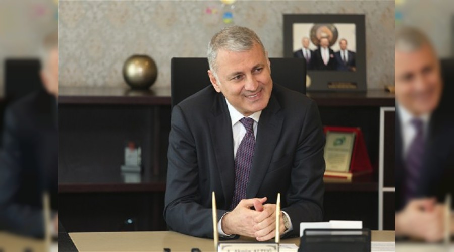 Ba�kan Altu�'dan 10 Ocak �al��an Gazeteciler G�n� Kutlama Mesaj�