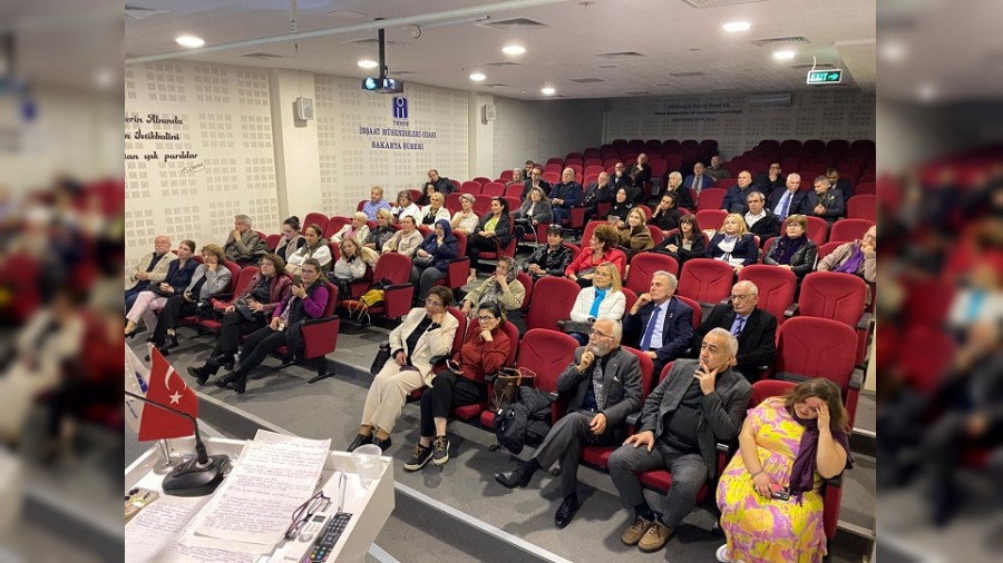 Kahraman Trk Kadnlar Tiyatro Topluluundan 25 Kasma anlaml program