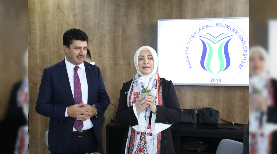 SUB'nn gelimesinde kadnlarn destekleri ok nemli