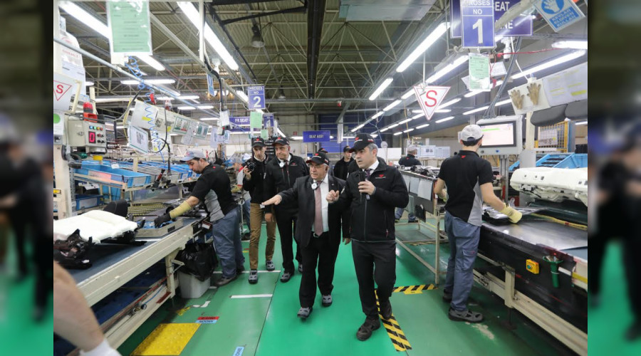 Vali Nayir Bu Hafta Toyota Boshoku Fabrikas�n� Gezdi