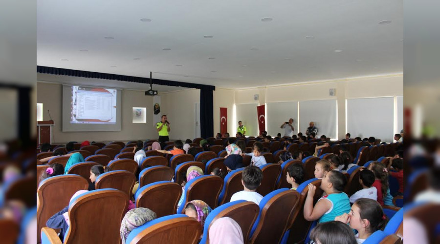 Taraklı'da Yaz Kuran Kursu öğrencilerine Trafik Eğitimi verildi