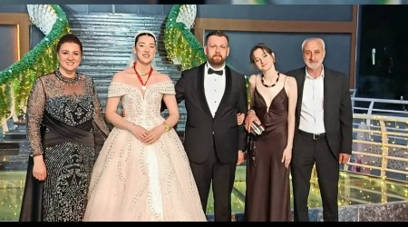 Lara ve Can Dnya Evine Girdi; Siyaset Ve  Dnyasndan Geni Katlm