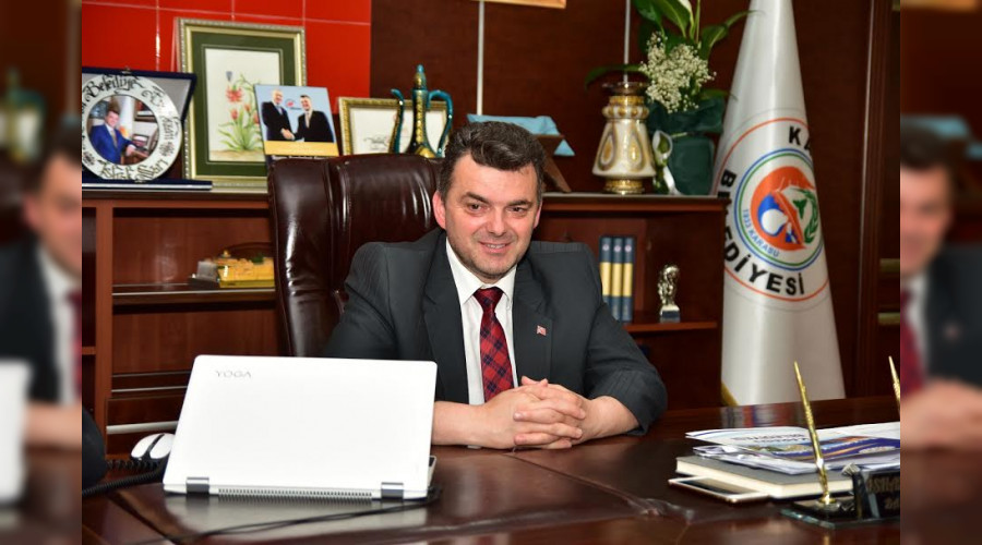 Bakan Sar'dan Babalar Gn Mesaj