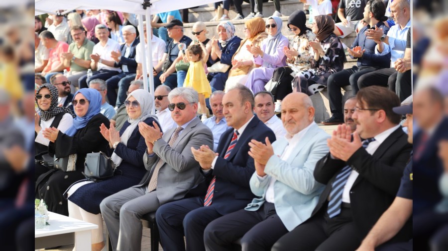 HENDEK BAYRAKTEPEDE MAARF HALK DANSLARI ENL GEREKLETRLD