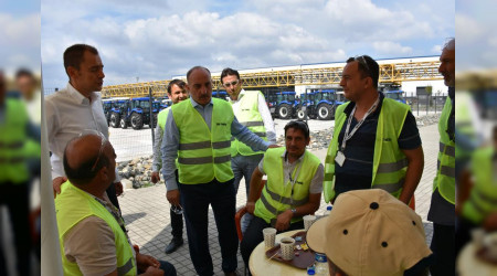 BAKAN KILI TRK TRAKTR' GEZD