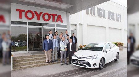 Toyota Otomotiv Sanayi T�rkiye'den Arifiye Belediyesine Hibe Ara�?