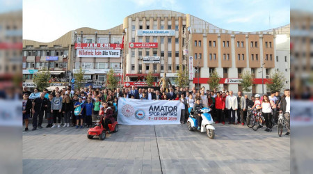 Amatr Spor Haftas Etkinlikleri Kortej Yry le Balad