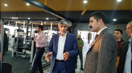 Hendek Protokolü Gençlik Merkezinde