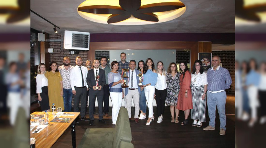 Sakarya Barosu Kadn Voleybol Takm yemekte bulutu