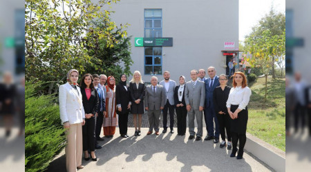 Vali Nayir Yeilay Danma Merkezini Ziyaret Etti