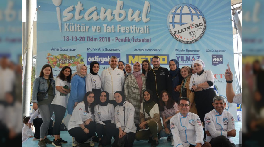 Akyazı Nilüfer Hatun MTAL Aşçılık Öğrencileri Festivalden Madalyalarla Döndü