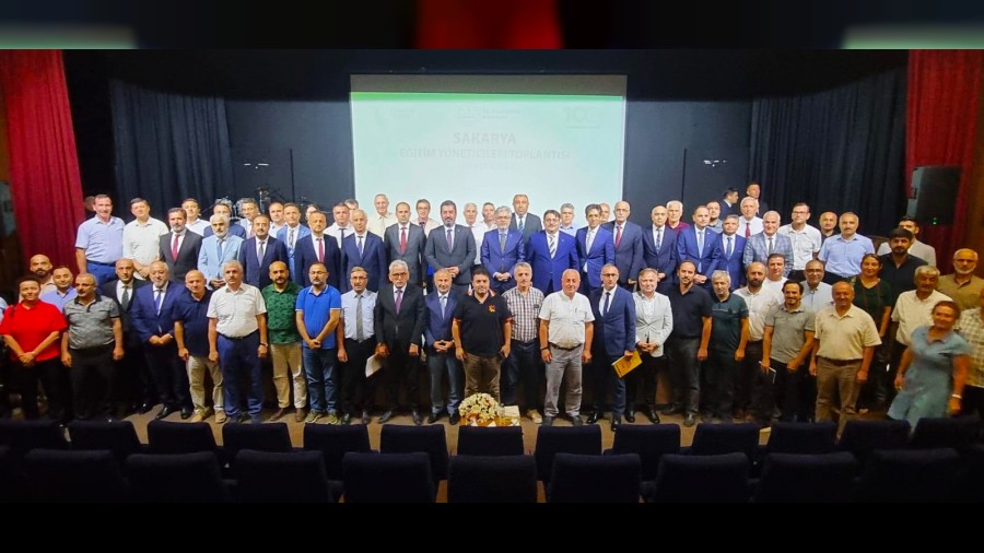 BAKAN YARDIMCISI MER FARUK YELKENCݒDEN SAKARYA ETM YNETCLER TOPLANTISI