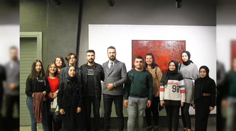 ?Hakikat' Kaligrafi sergisi be�eni kazand�