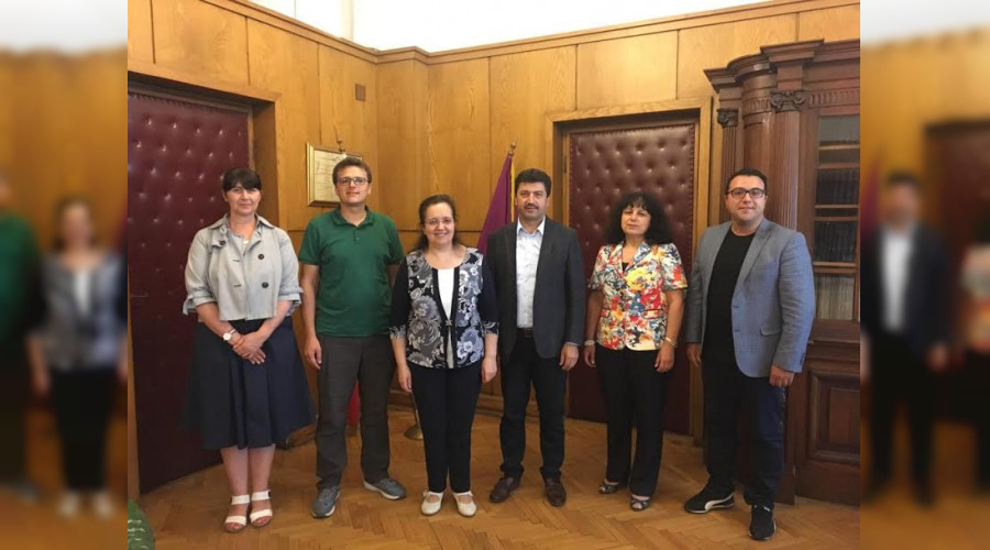 SUB� REKT�R�, AVRUPA TEMASLARINDA